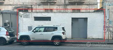 Locale commerciale via Diocleziano