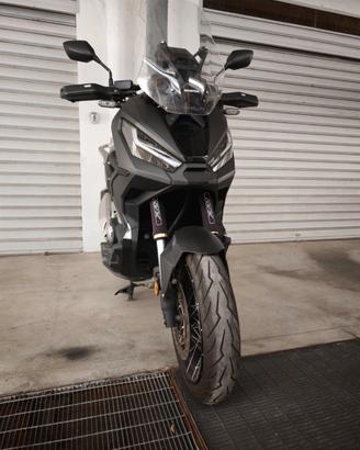 Honda X-ADV 750 DCT ABS (2022)