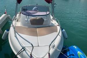 barca a motore