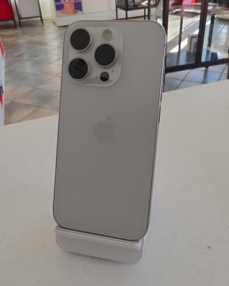 iPhone 15 pro 128 GB 