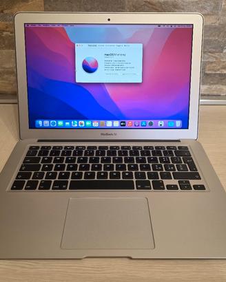 Macbook Air A1466, Intel i7, 8gb Ram, OS Monterey 