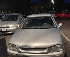 Volkswagen Golf 4 1.9 TDI 115cv - Anno 2000