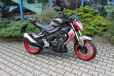 NUOVO NAKED UM XTREET 125cc LIQUID COOLED