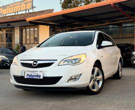 OPEL Astra 1.4 Turbo 140CV Sports Tourer GPL Tec