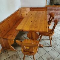 Giropanca angolare con contenitore e tavolo