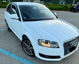 Audi A3-2a serie-1.6 gpl 4 cilindri 102 cv