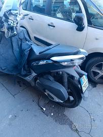 piaggio mp3