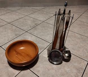 Ciotola, porta mestoli e mestoli