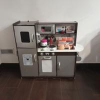 Cucina giocattolo