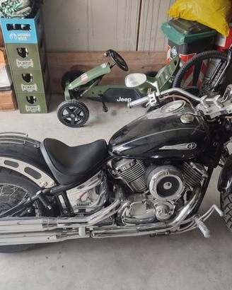 Yamaha XVS 1100 Dragstar
