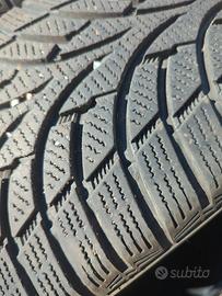 gomme invernali  215 55 r18 