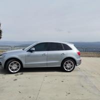 Audi Q5 S-line