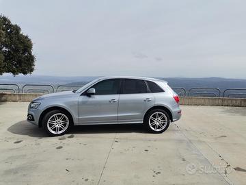 Audi Q5 S-line