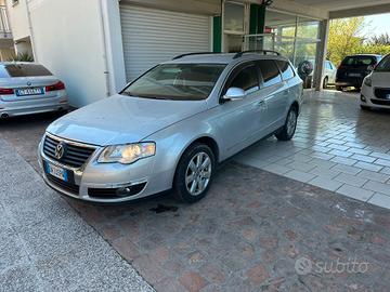 Volkswagen Passat 1.9 TDI/105CV DPF Var. BlueMotio