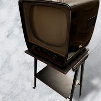 2 TELEVISORI ANTICHI