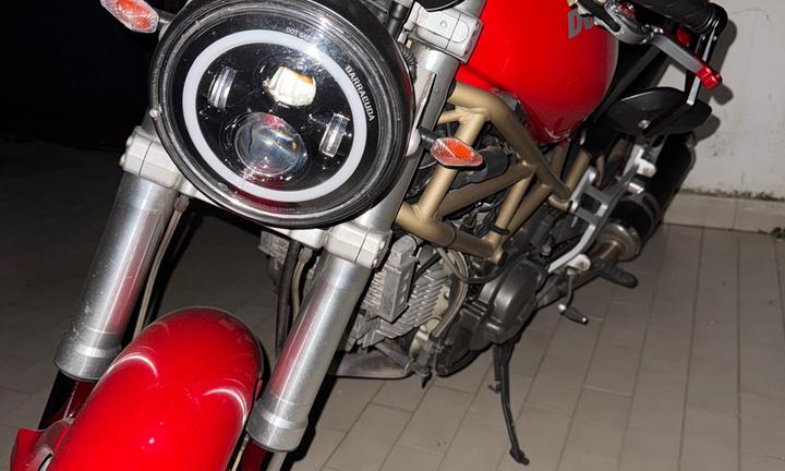 Ducati Monster 900 i.e