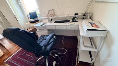 Scrivania con LED + sedia ufficio