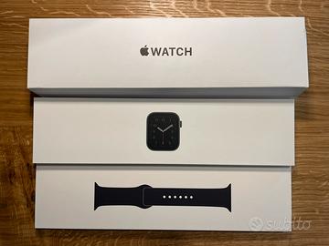 Apple Watch SE 44mm Space Grey