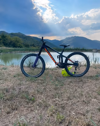 Kona Operator dh