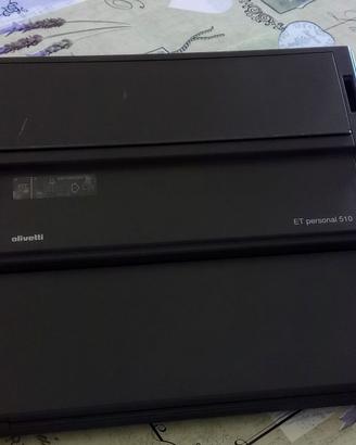 Macchina da scrivere elettronica Olivetti