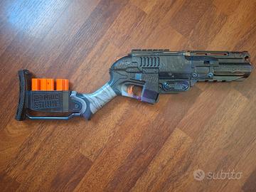 Nerf Sledgefire con mimetica personalizzata 
