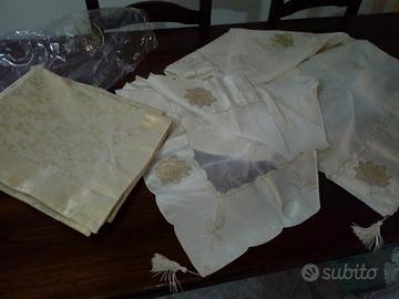 2 tovaglie natalizie nuove