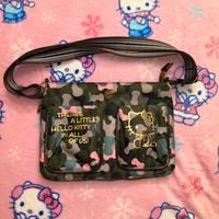 Borsa Hello Kitty Sensazioni y2k espandibile