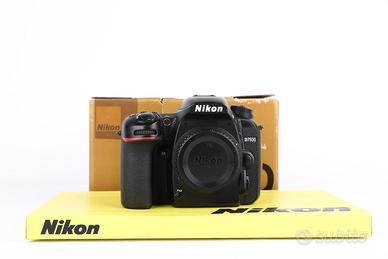 Nikon D7500 USATO GARANTITO PER DUE ANNI