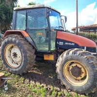 Trattore New Holland L85