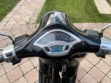 vespa primavera special 50 scooter automatica