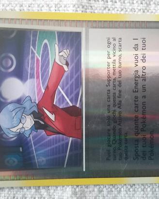 Carta Pokèmon Supporter Compito di Luciano