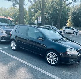 Golf V