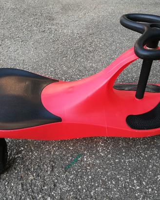 Gioco auto avanzante 