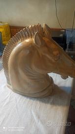 busto cavallo in legno
