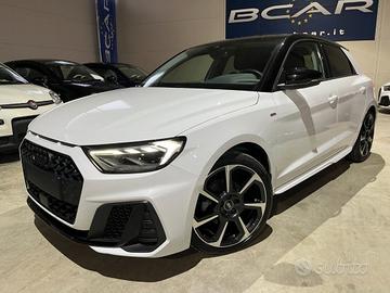 AUDI A1 SPB 30TFSI Stronic S line Identity Black