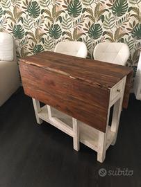 Tavolo legno massello bandelle