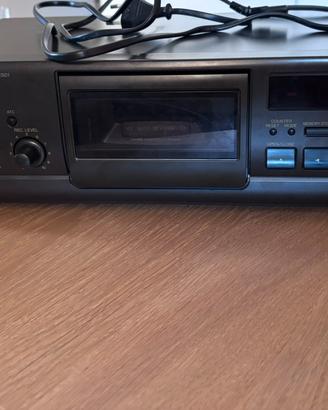Lettore registratore cassette audio Technics