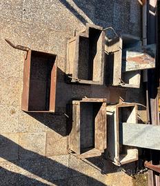 Casseforme o stampi manuali in metallo