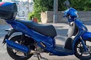 Scooter SUZUKI