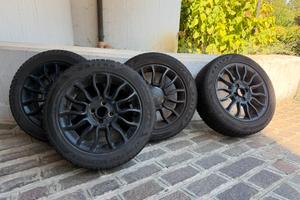Gomme 4 stagioni con cerchi in lega