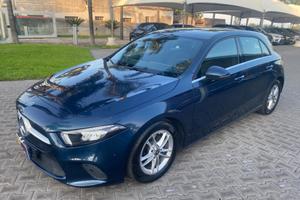 MERCEDES-BENZ A 180 d Automatic Sport