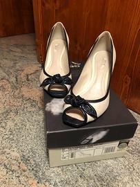 Scarpe Geox eleganti aperte in punta