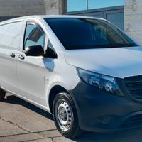 C172-Mercedes Vito 111 Long IVA ESCLUSA