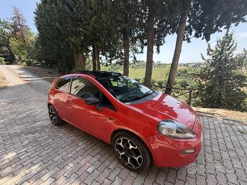 Fiat Punto TwinAir Turbo Sportiva Rossa