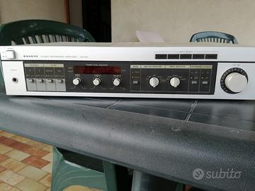 Sanyo JA 500 amplificatore