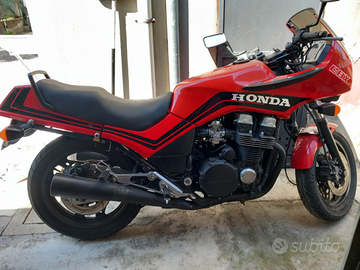 Moto honda 750 cbx f