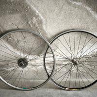 Coppia di ruote/cerchi Campagnolo Mavic/Rigida