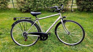 Bicicletta uomo da 28" marca Denver D-Road 1.0 