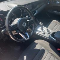 ALFA ROMEO Stelvio - 2021