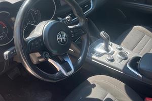 ALFA ROMEO Stelvio - 2021